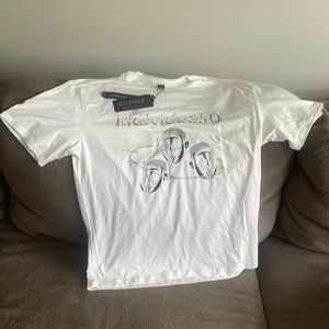 XS oversized men’s shirt. Fits more like a medium in women